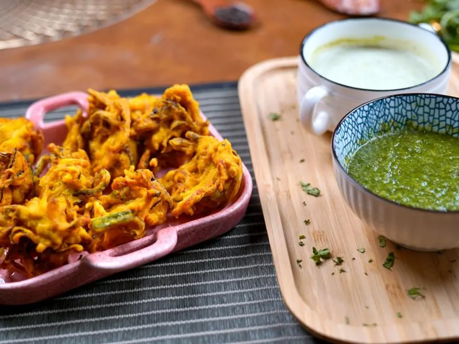 Vegetable Pakora (7 Piece)